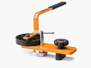 CAMO LEVER струбцина для дотягивания и выравнивания террасной доски на лаге